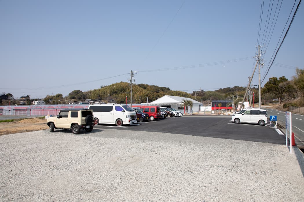Photo：第一駐車場（〇〇台駐車可能）